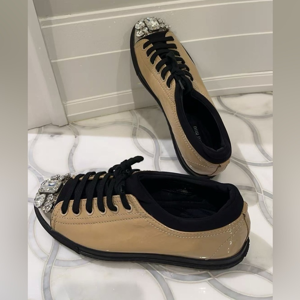 Women’s Shoes with Crystal Accents